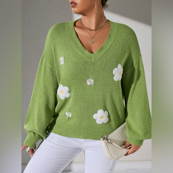 SHEIN Sweaters - Shein Curve 3X Lime Green Daisy Embroidered V-Neck Sweater NWOT